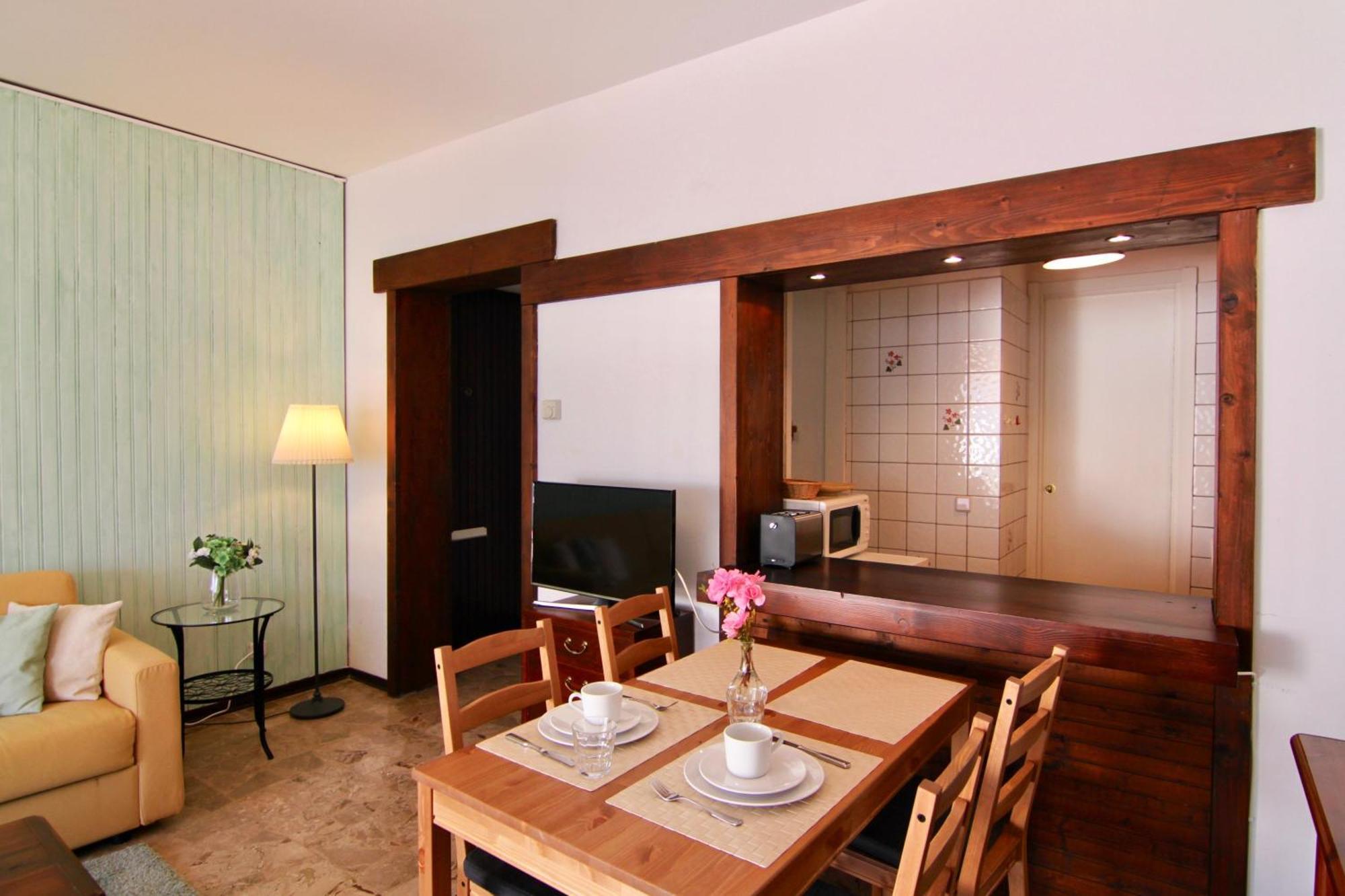 Casa Roccia Lägenhet Pino Lago Maggiore Exteriör bild